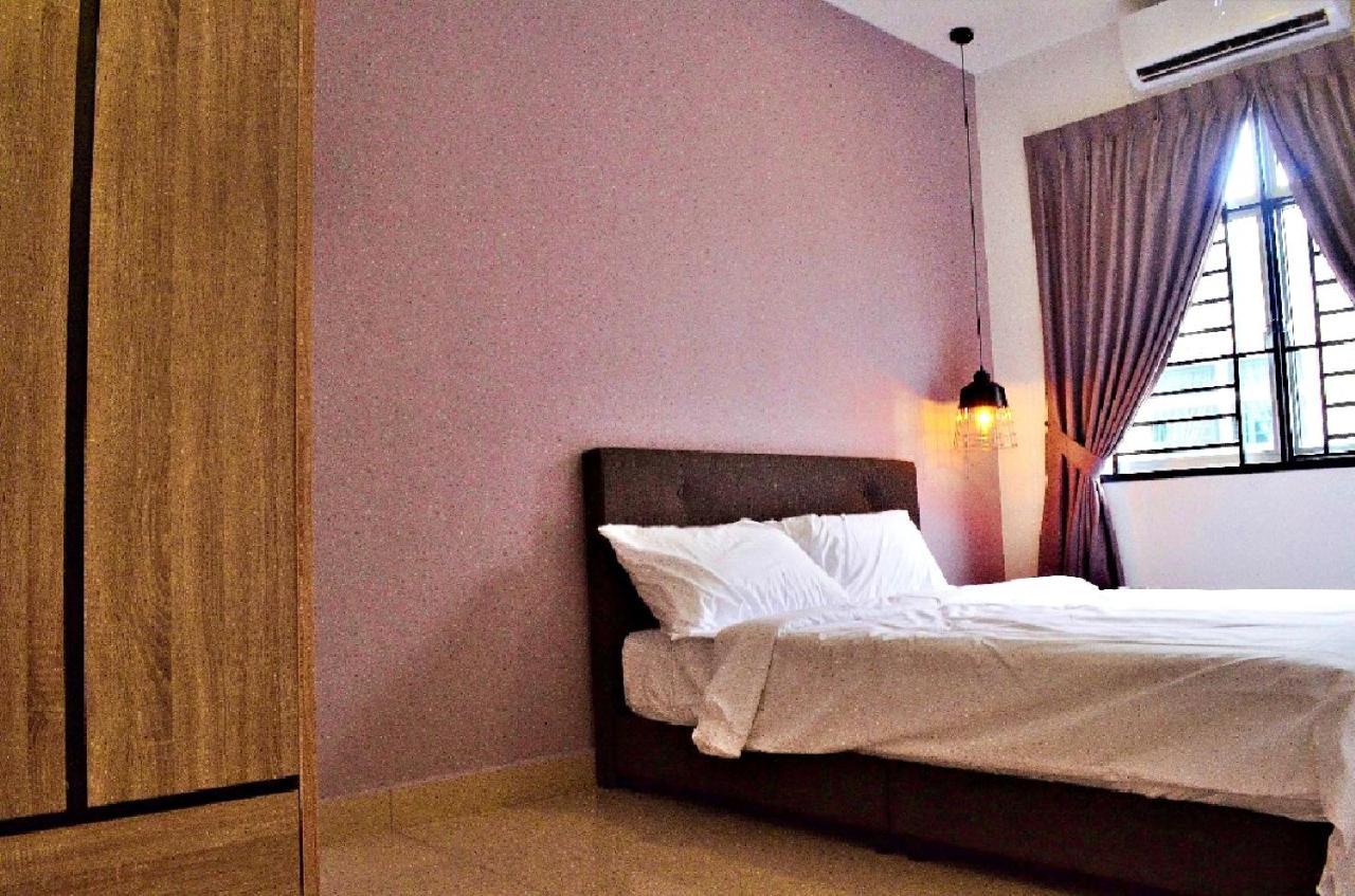 Desaru Cosy Homestay - Near Waterpark, Beach, Rapid -Wifi, Tvbox, Steamboat, Bbq Available Zewnętrze zdjęcie